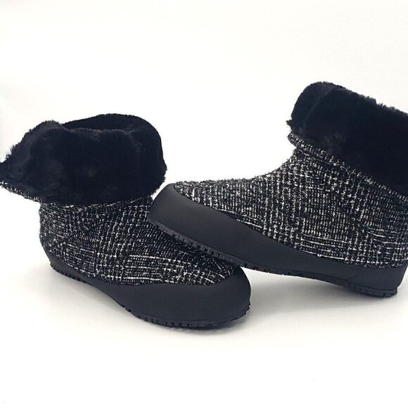P448 Wool Tweed Faux Fur Lined Quilted Bootie Slipper US 7 EU 37 - Picture 15 of 16